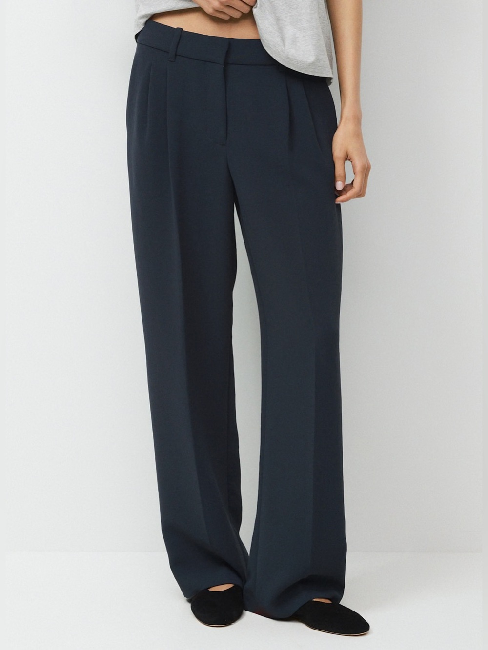 NWT New Aritzia The Effortless Pant™ Lo-Rise - Crepette™ Dark Night Navy Size 0